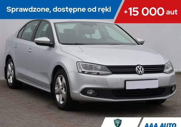 sztum Volkswagen Jetta cena 33000 przebieg: 124570, rok produkcji 2012 z Sztum